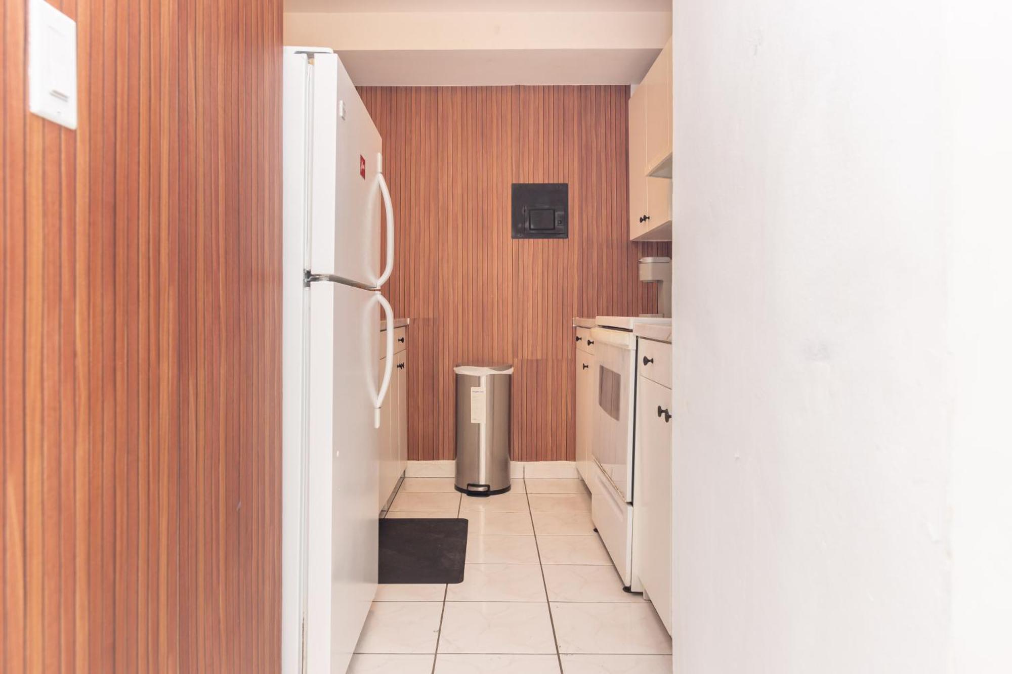 One Bedroom Apartment - With Parking & Balcony - Heart Of Wynwood 마이애미 외부 사진